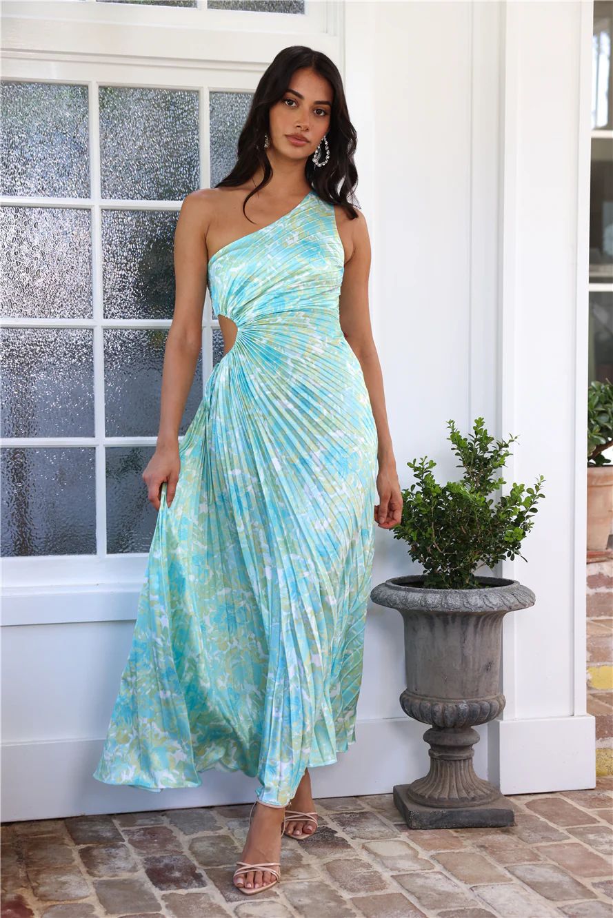 Picture of European and American 2024 Women's New Fashion Solid Color Casual Sexy Elegant One-shoulder Oblique Collar Pleated Hollow Dress