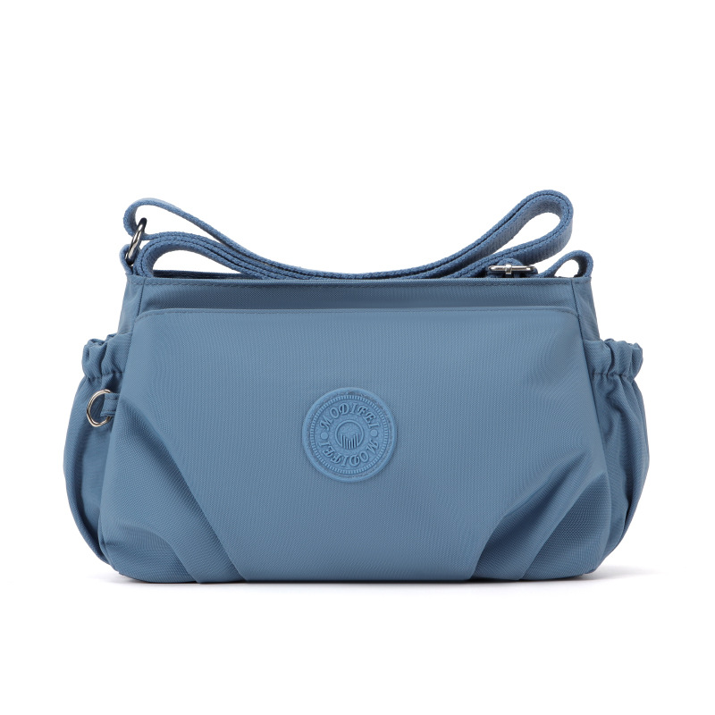 Picture of Cross-border Foreign Trade Fashion Large Capacity Crossbody Bag Trendy All-match Waterproof Nylon Cloth Tote Bag Women's Simple Shoulder Bag