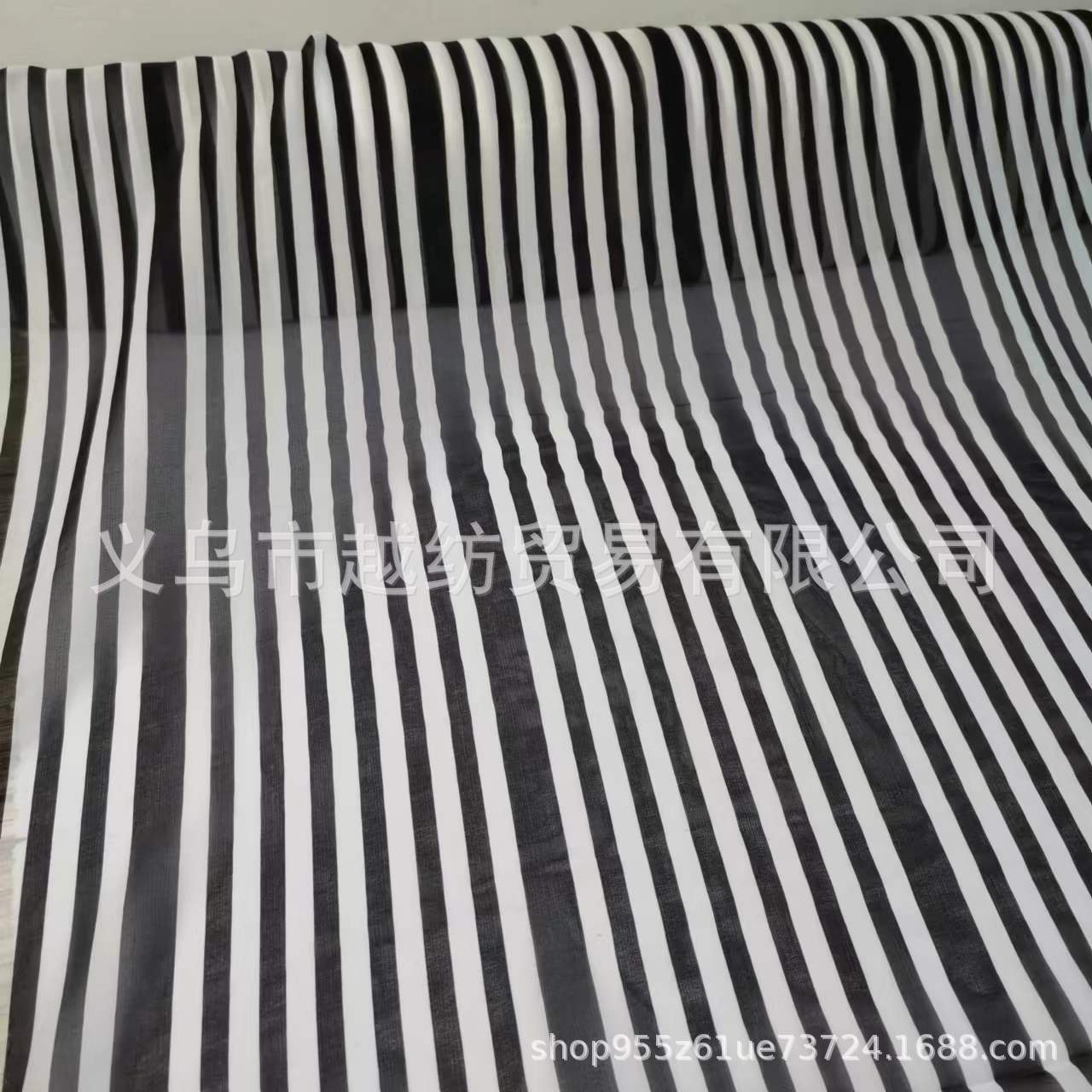 Picture of 100% Silk Stripesd Wide Chiffon Fabric 7mm Silk Chiffon Dress Silk Scarf Fabric