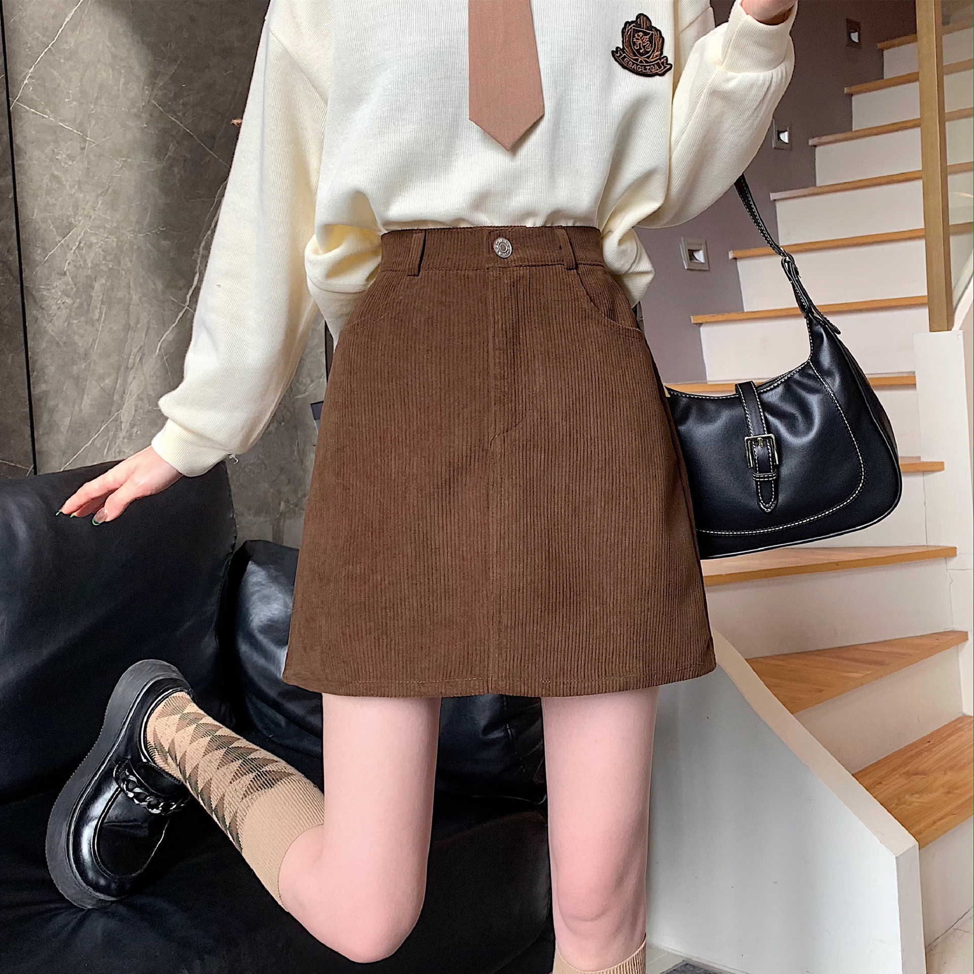 Black Short Skirt Women's High Waist Corduroy 2022 Autumn and Winter New Korean Style Retro Slimming A- line Outer Wear Skirt Women