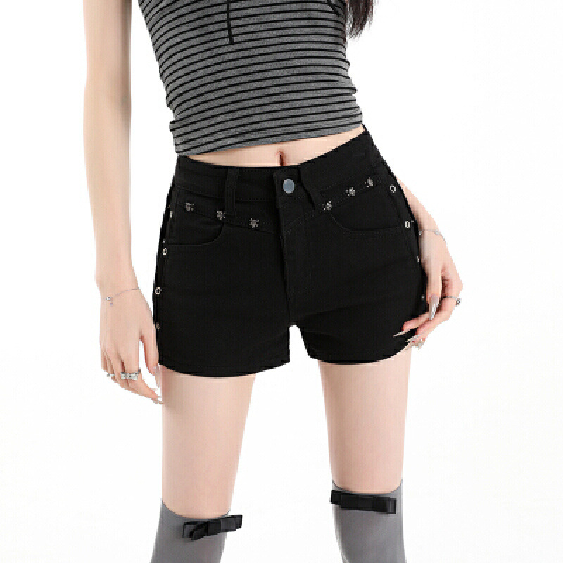Hot Girl Black Y2K American Rivet Design Mid-Waist Denim Shorts 2025 Summer New Slimming Look A-Line Hot Pants