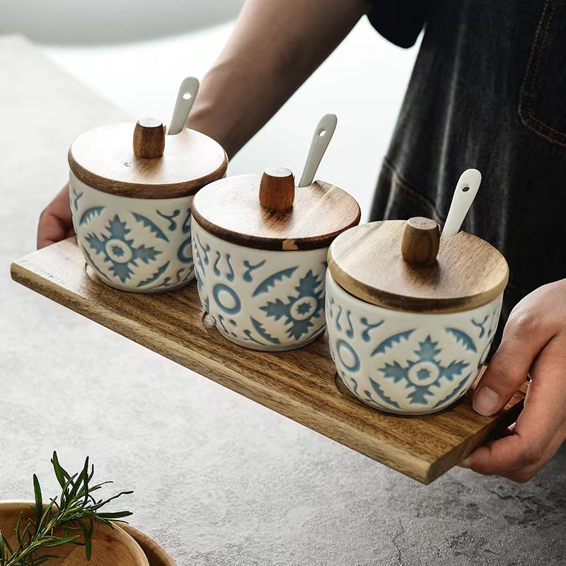 Japanese style seasoning jar three-piece set wooden with spoon embossed round condiment box creative ceramic seasoning jar seasoning box
