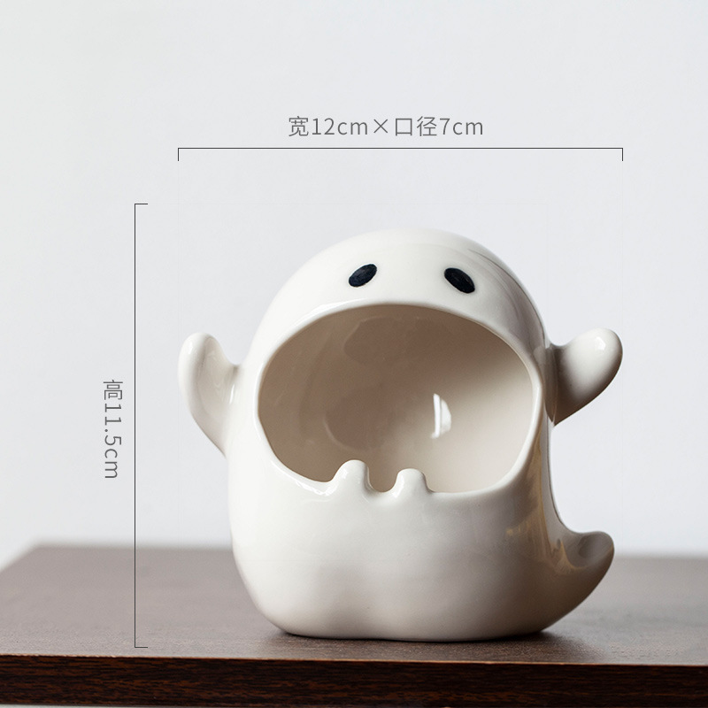 Picture of Ceramic Ashtray for Home Use, Cute, High-End, Light Luxury, Simple, Hotel Business Style, Simple Ashtray, Creative Ashtray