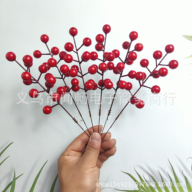 Picture of 12-head simulation red fruit Holly fruit lovesick Bean Red Berry auspicious fruit fortune fruit decoration Christmas fruit accessories wholesale