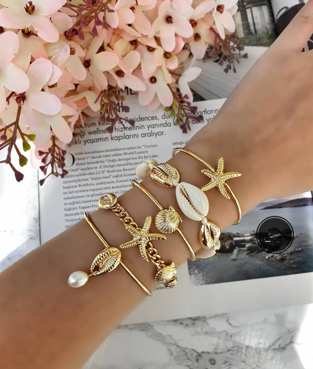 Handmade Shell Woven Starfish Pearl Bracelet Women's Popular Fashion New Jewelry European and American Style B0177