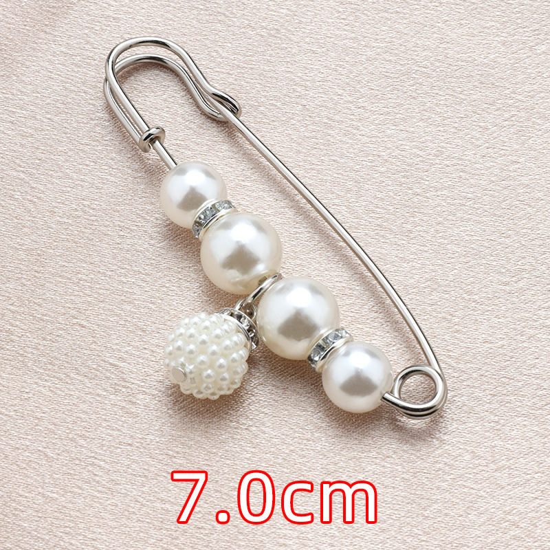 Picture of Pants Waist Pin Trousers Waist Big Change Small Artifact Anti-Exposure Clothing Shirt Accessories Small Fresh Brooch Jewelry