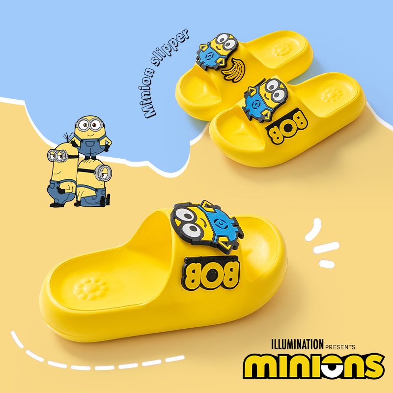 Genuine Minions Children's Slippers Summer Lightweight Wear-resistant Breathable Cute Non-slip Outdoor Indoor Slippers Wholesale