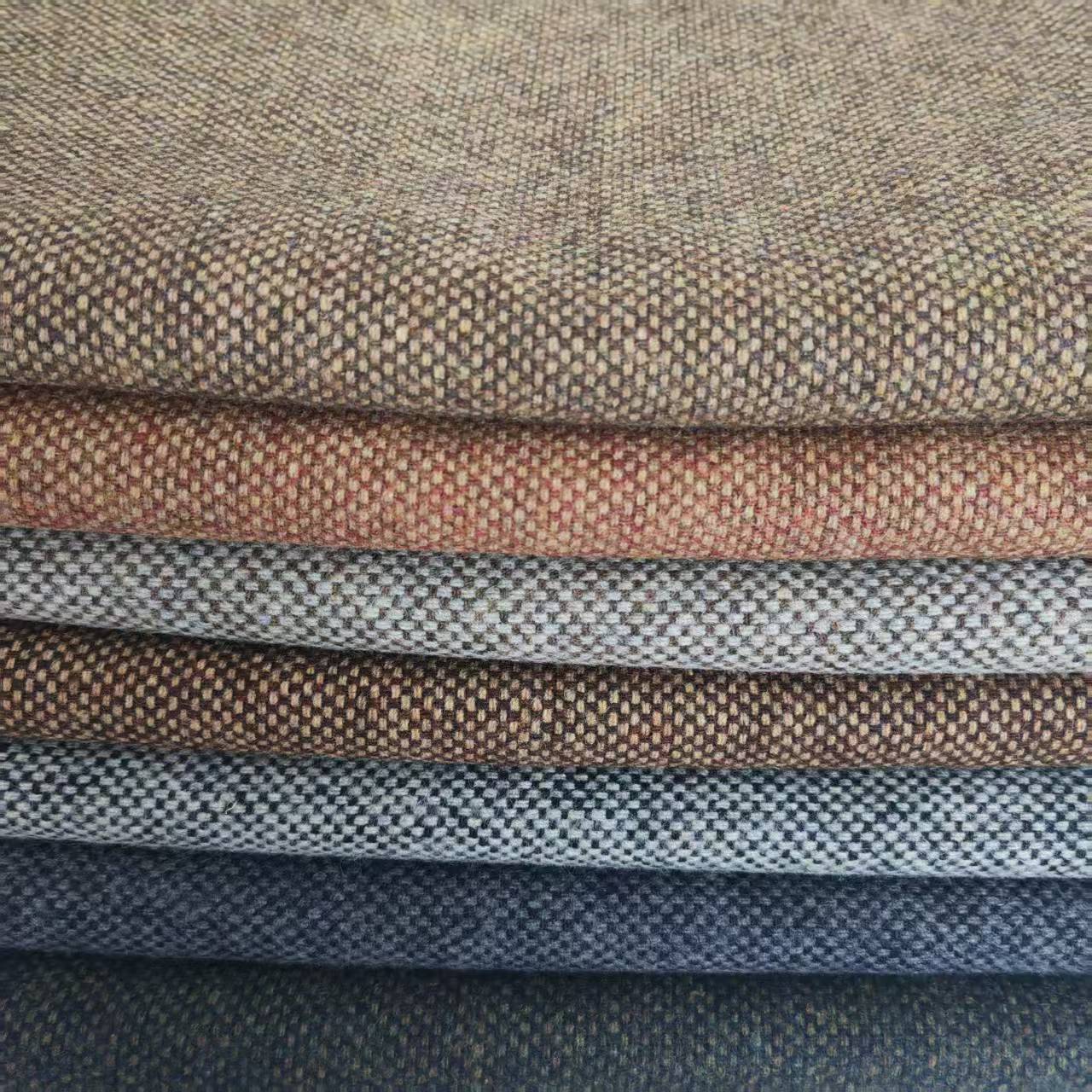 Picture of Shaoxing Manufacturer's Ready-Made Autumn and Winter Wool Steel Tweed Coats, Fashion Suits, Shoes and Hats, Woolen Steel Tweed Fabrics