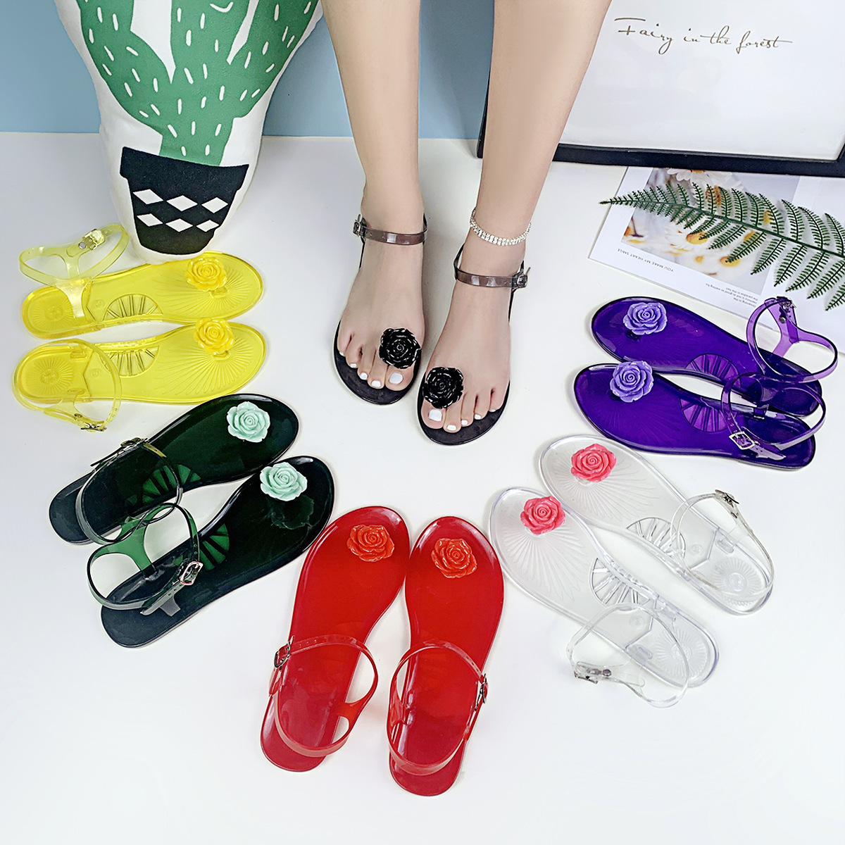 Hot New Camellia Fruit Sandals Women Non-slip Soft Bottom Jelly Sandals