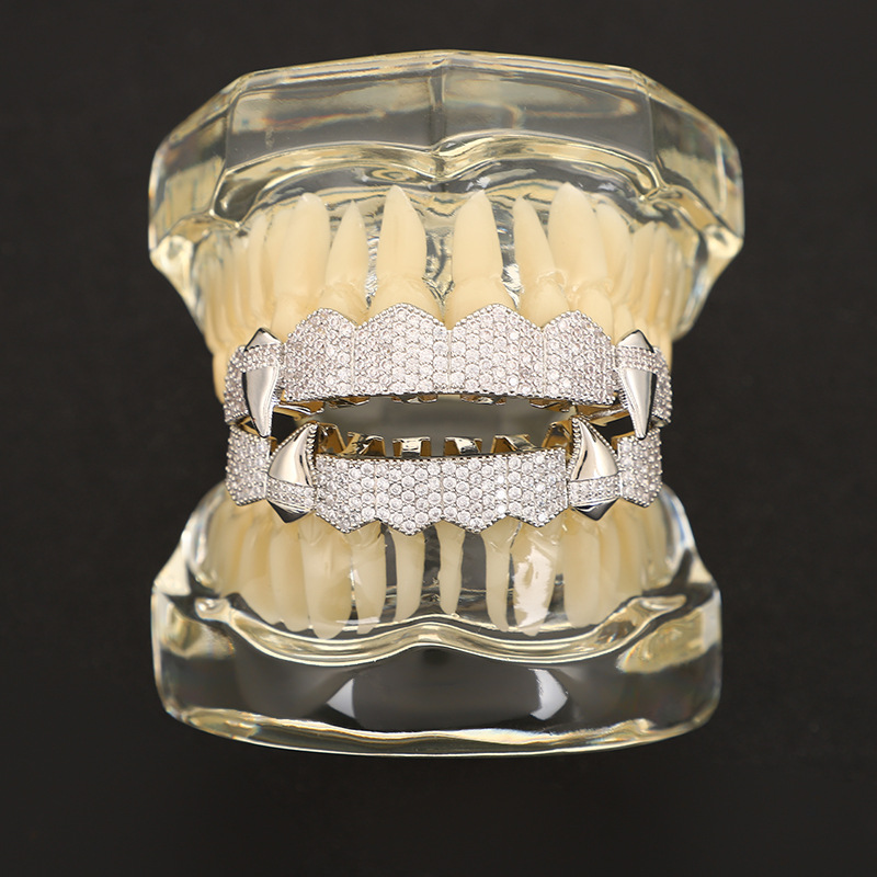Halloween vampire fangs European and American hip hop 8 sharp braces Grills copper diamond personality fashion hip hop teeth