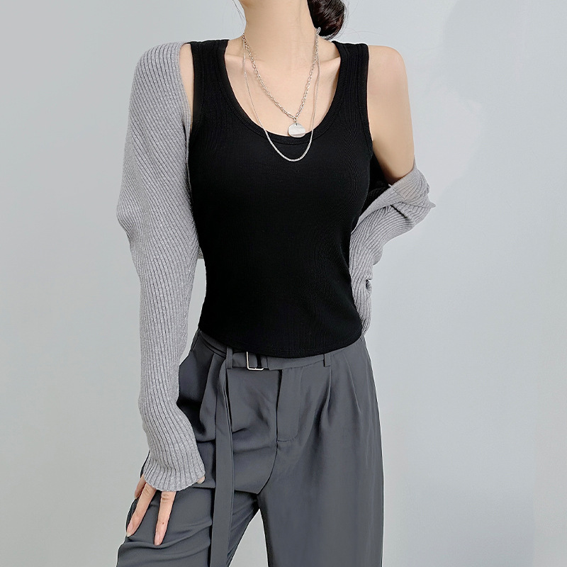 Picture of Women's Winter Slim-Fit Camisole with Chest Pads, Inner Layer for Warmth