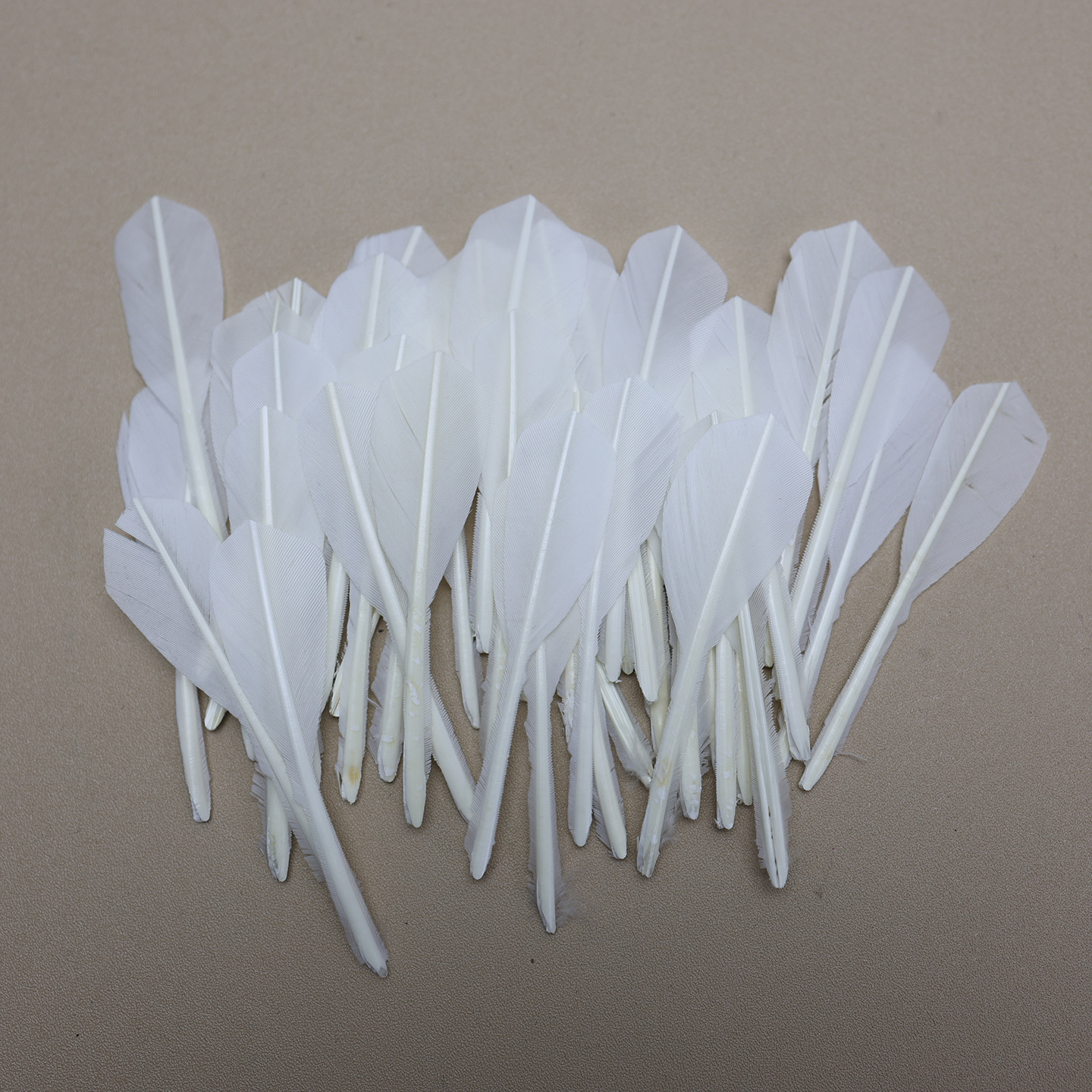 Picture of Wholesale natural badminton pads, goose feather DIY, white badminton match apparel accessories, accessories, and materials