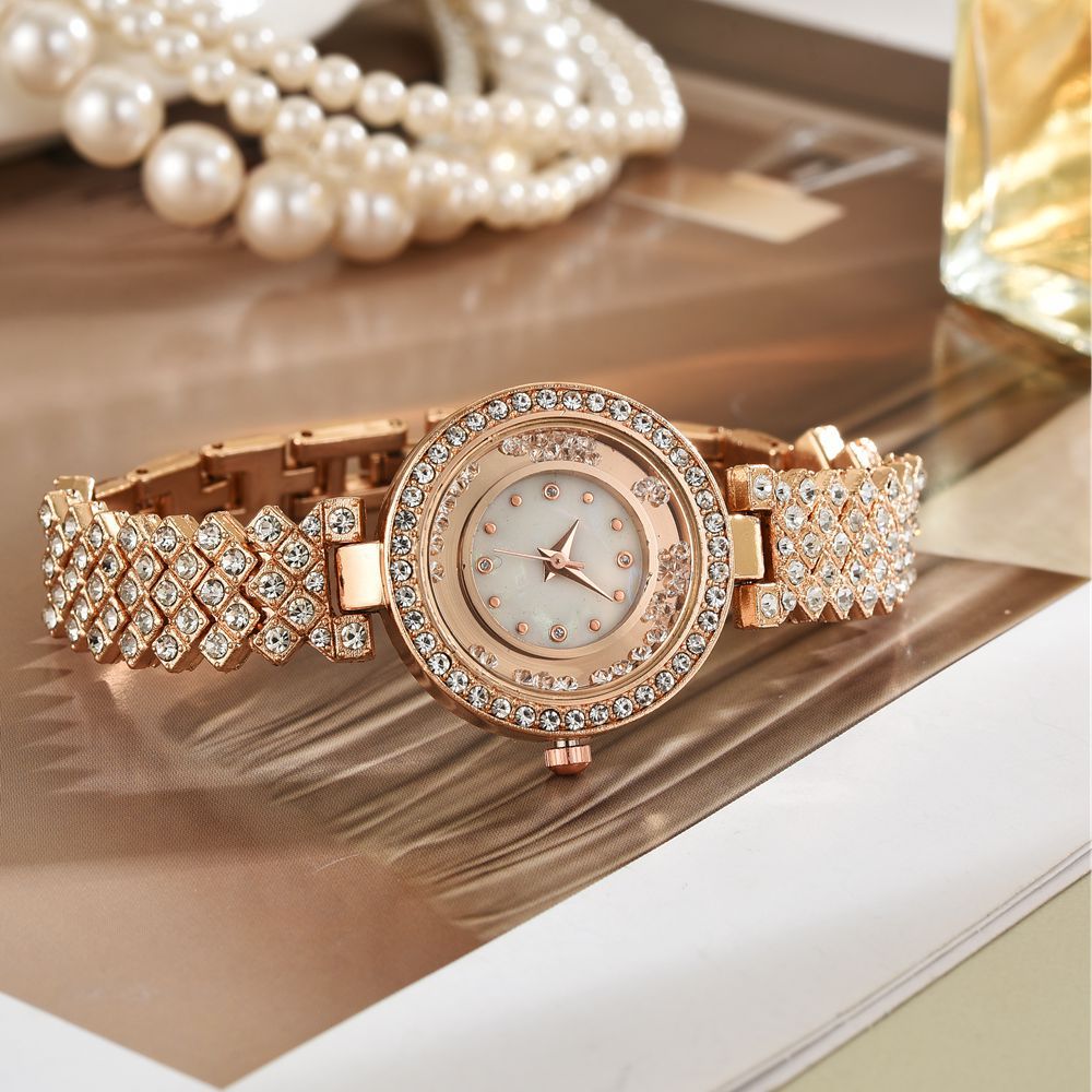 Picture of New Fashion Round Full Diamond Watch Women's Small Dial Small Fragrant Style Full Diamond Chain Bracelet Watch