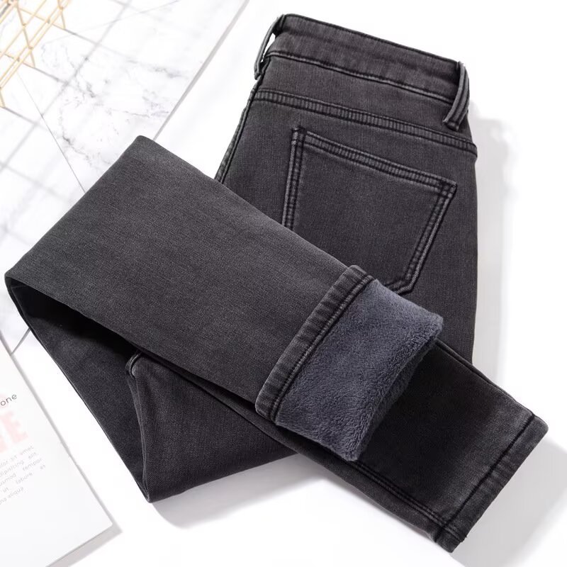 New winter 2025 trousers, wear fleece stretch fleece jeans outside, women's high waist, small feet are thickened, warm and slim