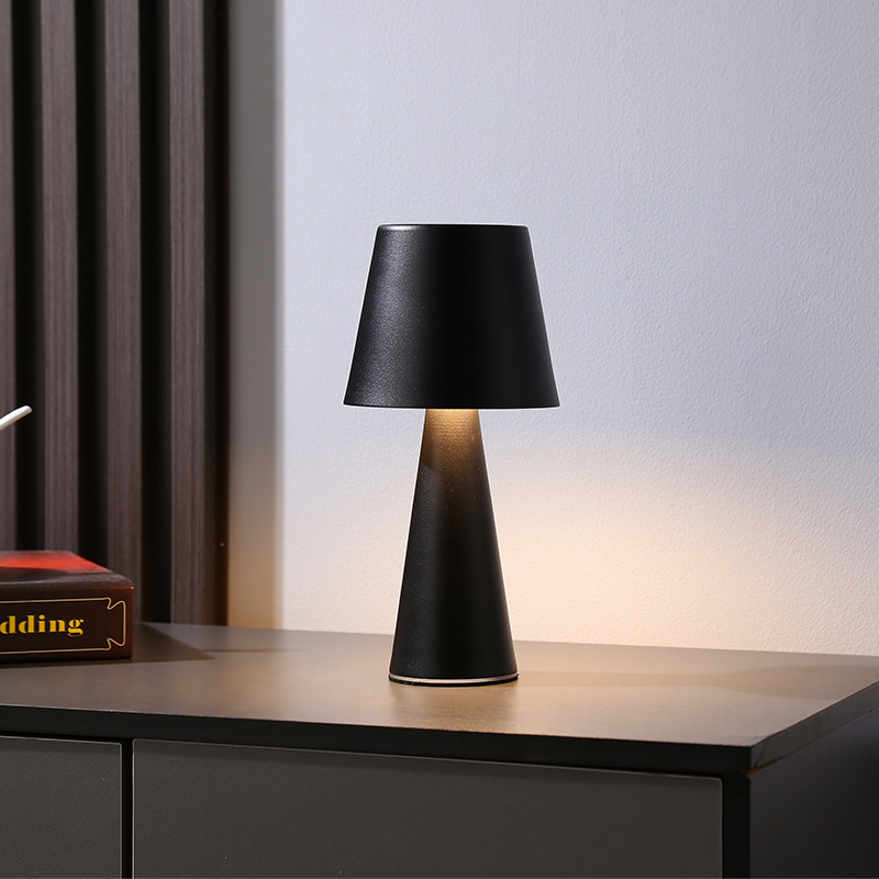 Cross-Border Decorative Retro Table Lamp Bedroom Bedside Modern Simple Atmosphere Lamp Gift Rechargeable Night Light Dimmable