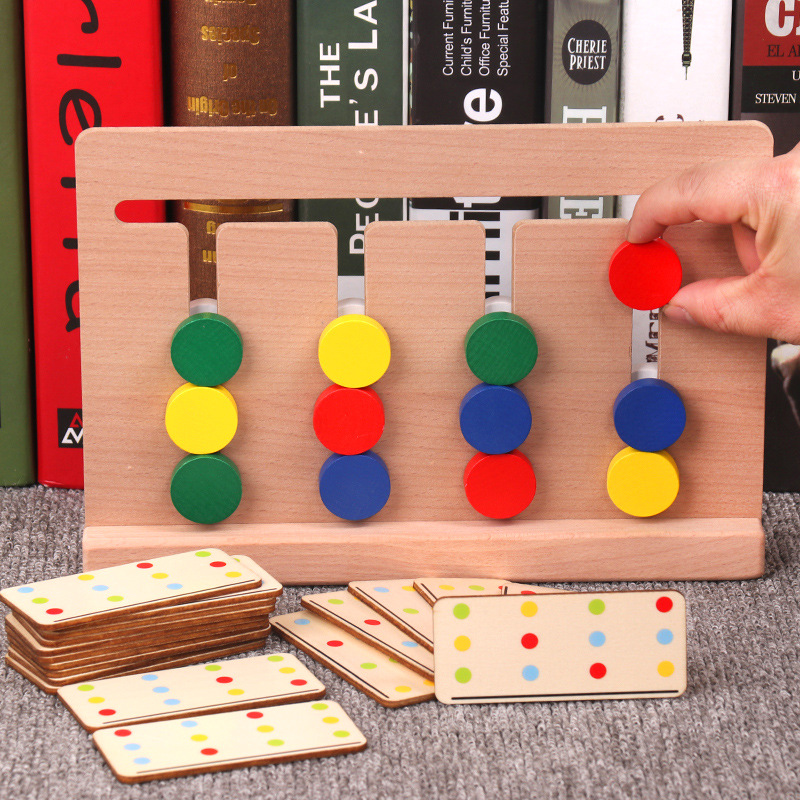 Children's focus on logical thinking training Montessori four-color game educational toys parent-child interactive desktop game