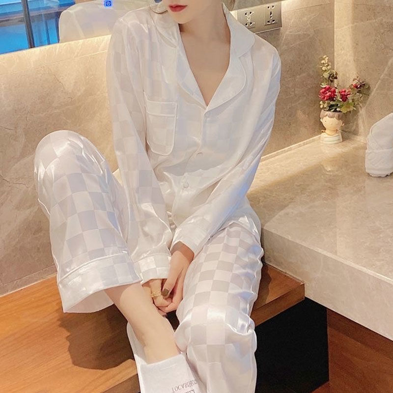 [High sense] light luxury silk Women's pajamas Spring and Autumn long-sleeved cardigan suit ins fashion Ice Silk home wear fashion