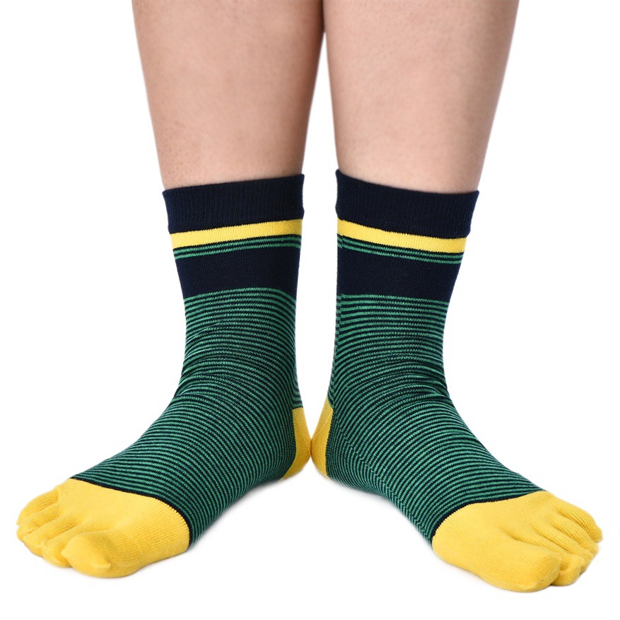 Factory wholesale combed cotton men's five-toe socks sweat-absorbent breathable deodorant five-finger socks in the barrel striped toe socks