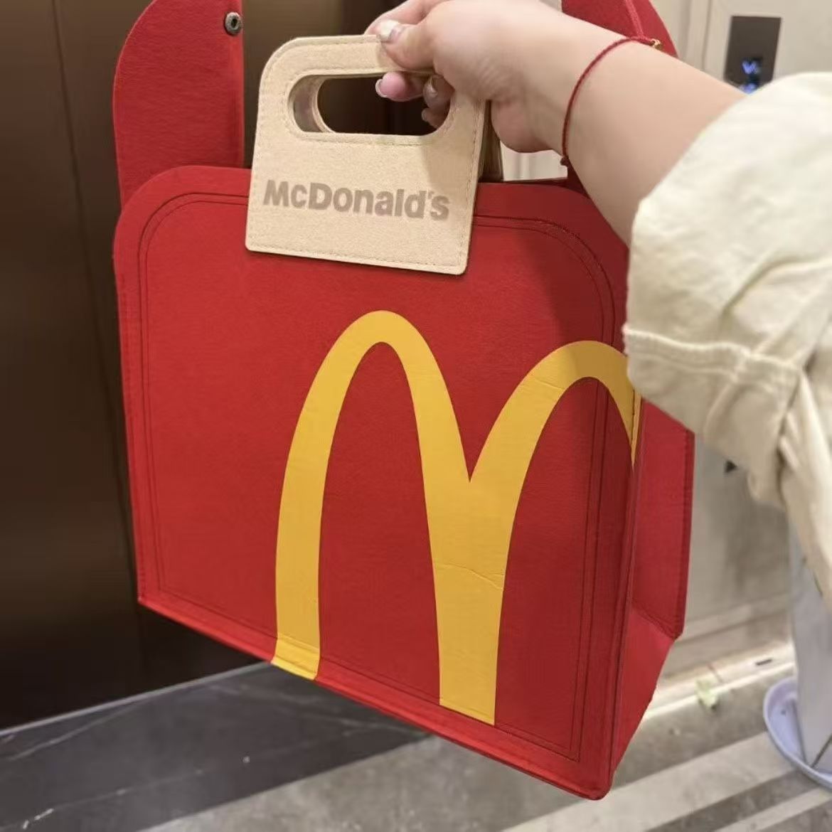 Fuyuan Mcdonald's 28Th Anniversary Mcdonald's Felt Large Capacity Tote Bag Handmade Anniversary Celebration