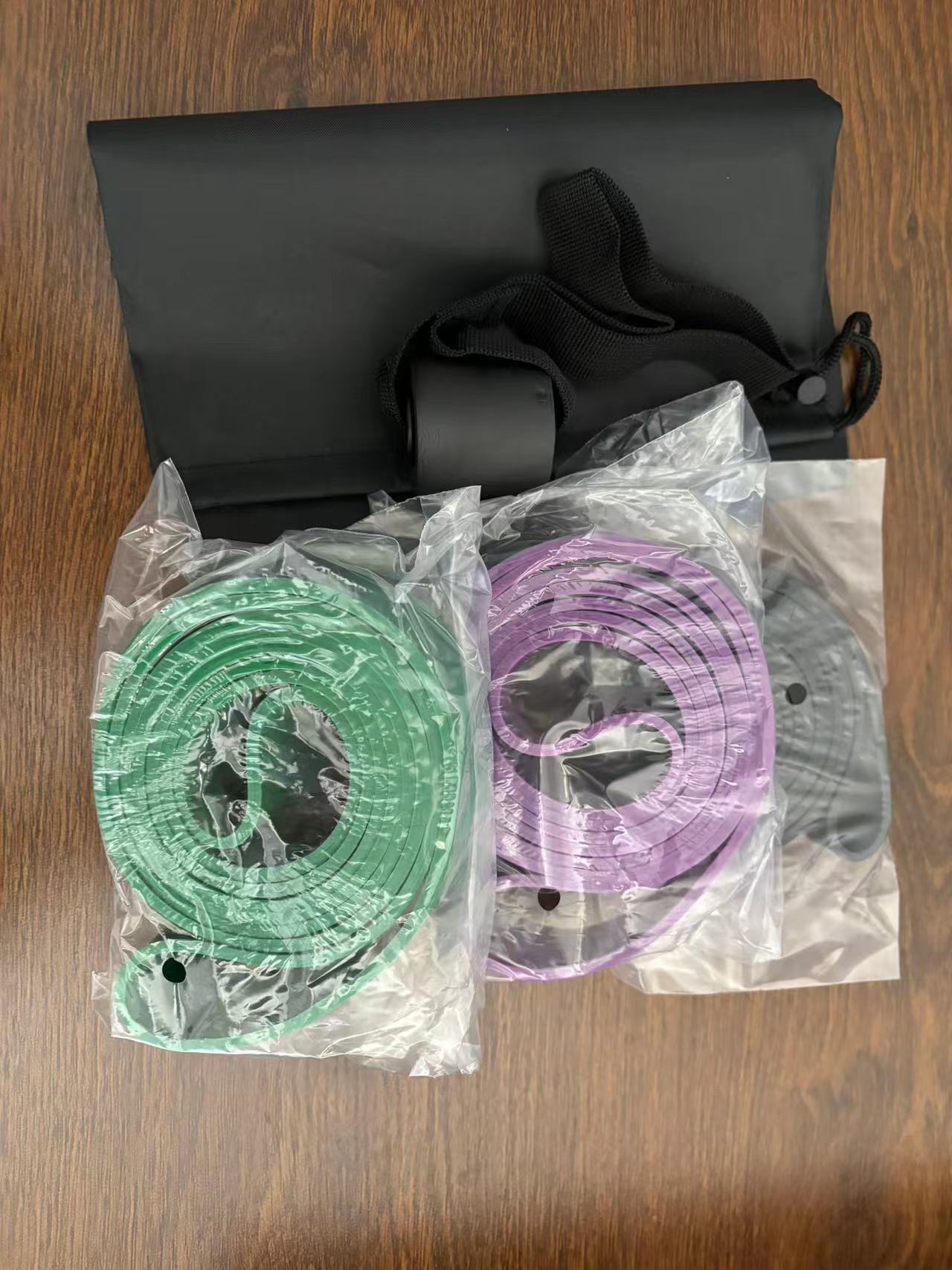 Picture of GPPNKC resistance band suit pull-up auxiliary band men's and women's indoor fitness exercise resistance band with door anchor