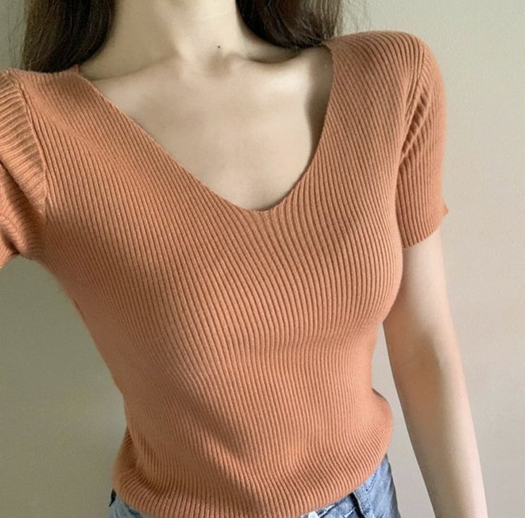 1688 wholesale net new slim V-neck short sleeve short ice silk sweater T-shirt women's simple base shirt thin summer