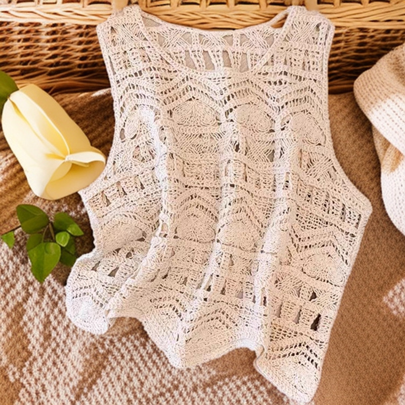 New ethnic-style hollow crochet vacation tank top, heavy-industry woven design, strapless sleeveless top