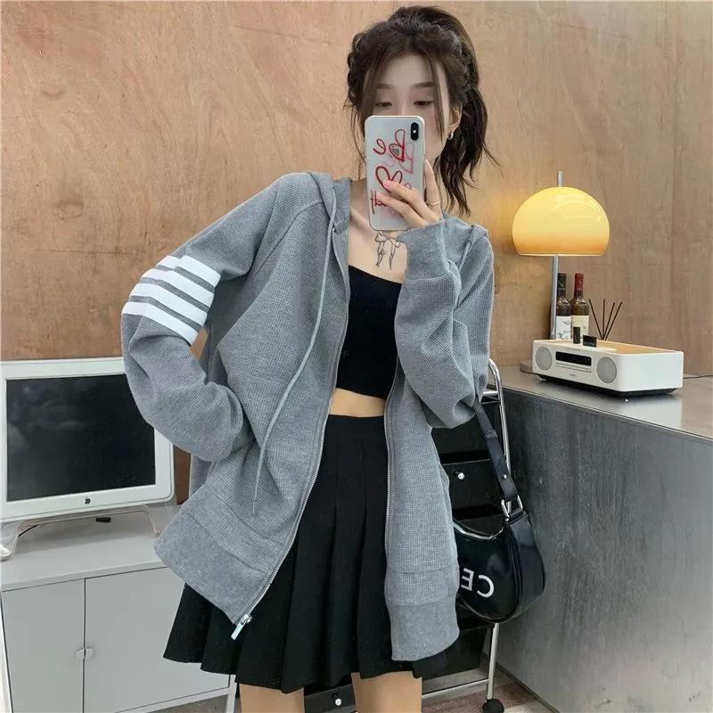 Sweater women's spring and autumn thin 2024 New Korean style loose bf lazy style cardigan zipper hooded waffle coat
