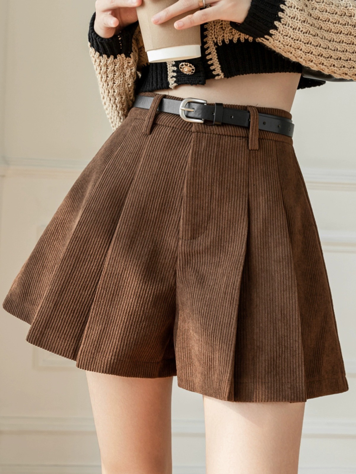 Slimming casual pants shorts women's autumn outer wear wide leg pants 23 trendy new 20 boot pants pleated corduroy high waist