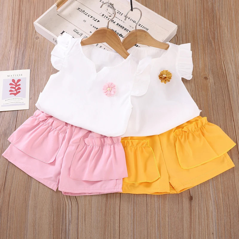 Cross-Border Kidsren's Clothing Wholesale Girls' Suits 2023 New Summer Clothes Fashionable Kidsren's Flying Sleeves Thin T-Shirt Shorts Suit