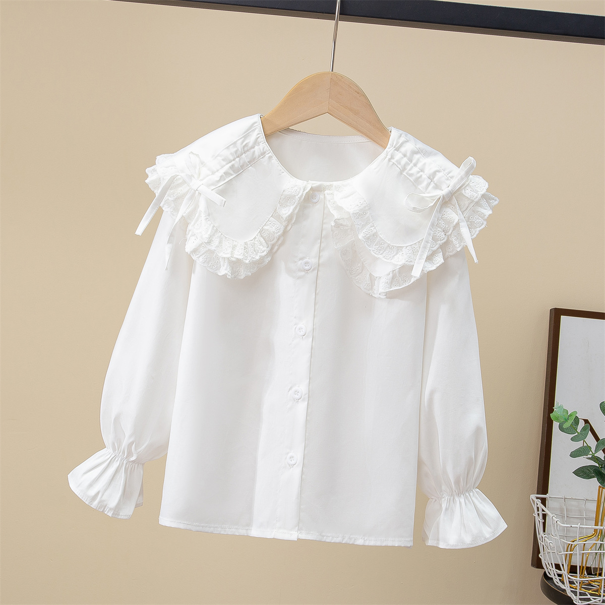 Girls' shirt Spring and Autumn new children's lapel white cotton long-sleeved shirt spring girls' casual top