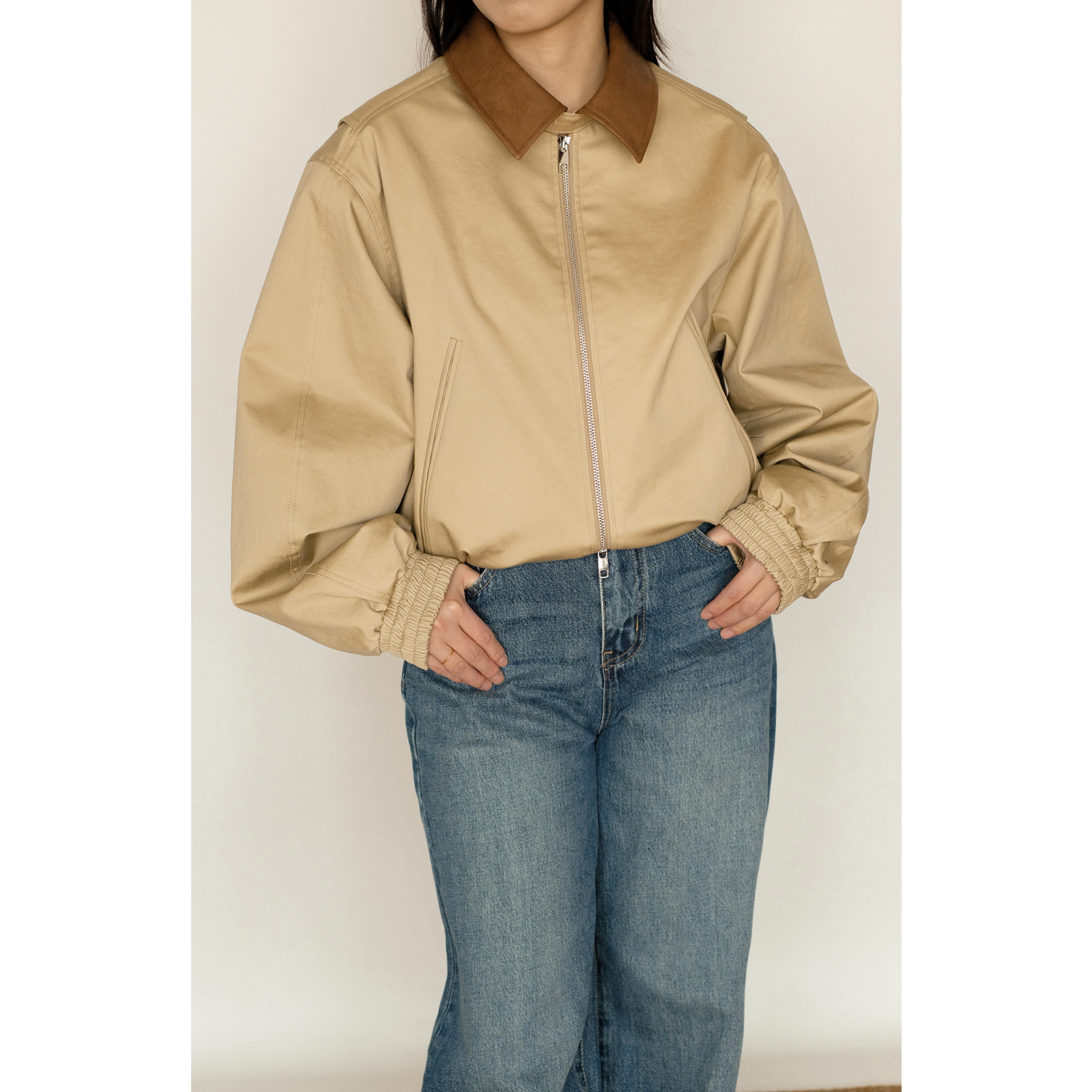 Acn * e Color Matching 25 Spring Retro Barne Style Color Collar Collar Structure Sense Short Bomber Jacket Coat Top