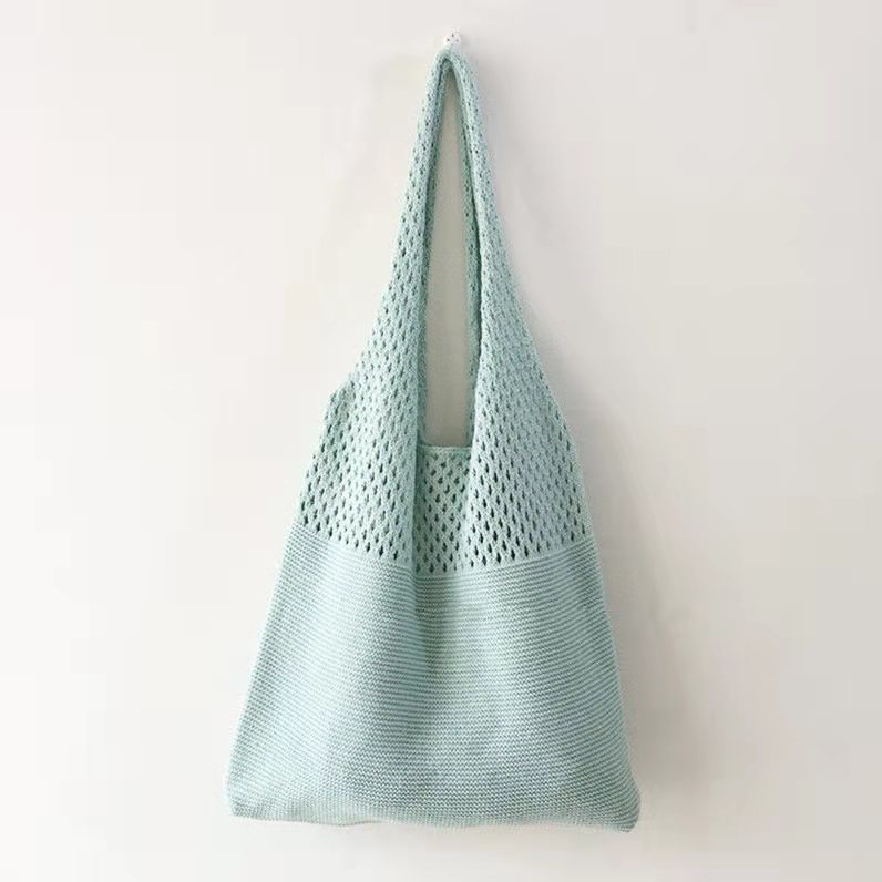 Picture of Cute Knitted Bags 2024 Fashion Hollow Handbags Fashionable and Easiest for Match Shoulder Bags Large Capacity Tote Bags Cross-Border
