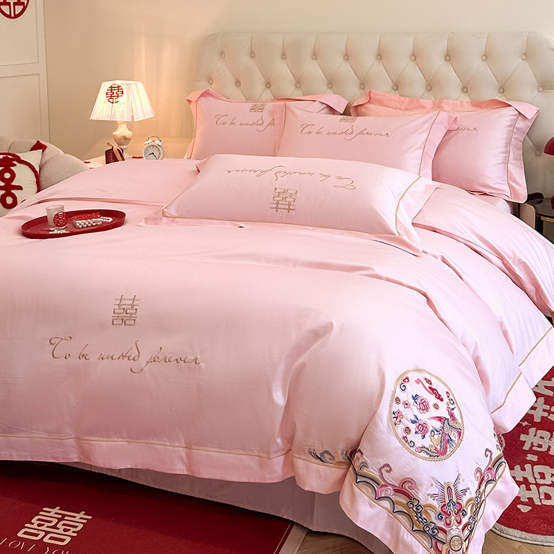 Picture of High-end European-style Wedding Four-piece Cotton Big Red Embroidered Sanding Quilt Cover Wedding Bedding Accompanying Wedding Room