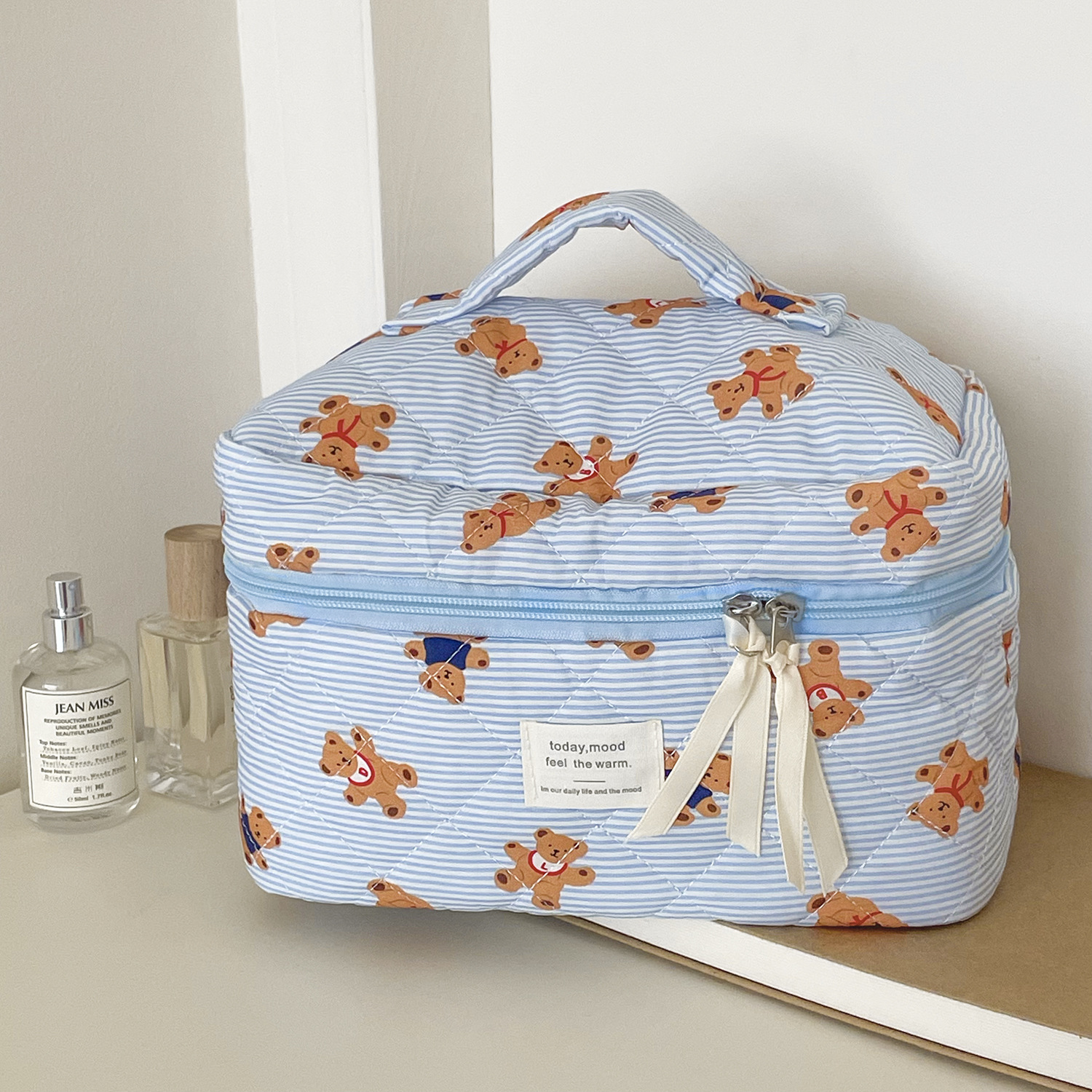 Picture of Cross-Border Pink Striped Bear Cosmetic Bag Student Portable Cute Cartoon Toiletry Bag Quilted Portable Storage Bag