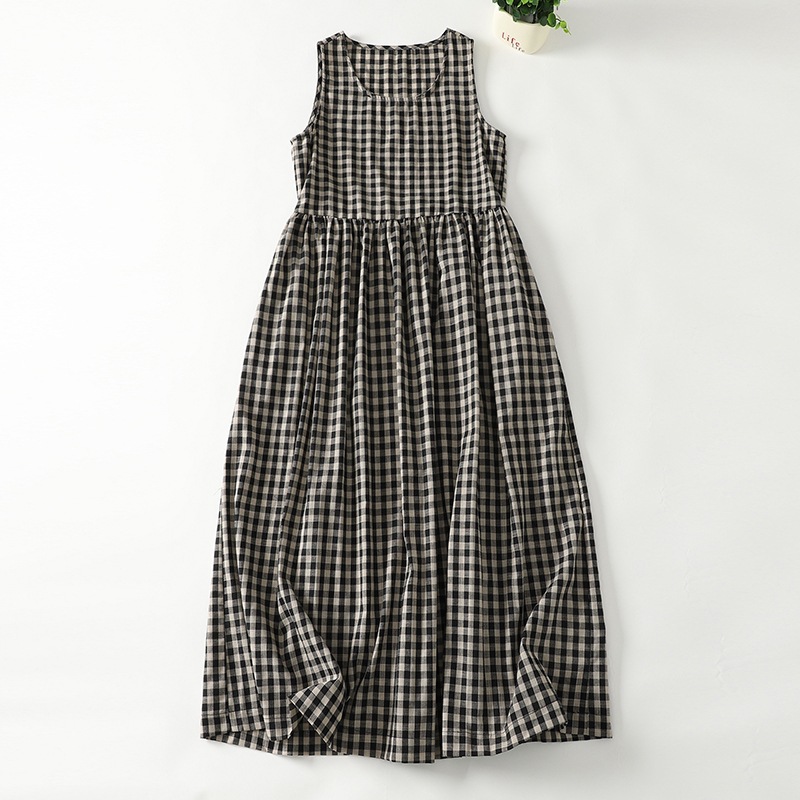 2025 Summer New Cotton and Linen Plaid Crewneck Mid-length dress Women's Loose Mori Style Art Academy Style Skirt