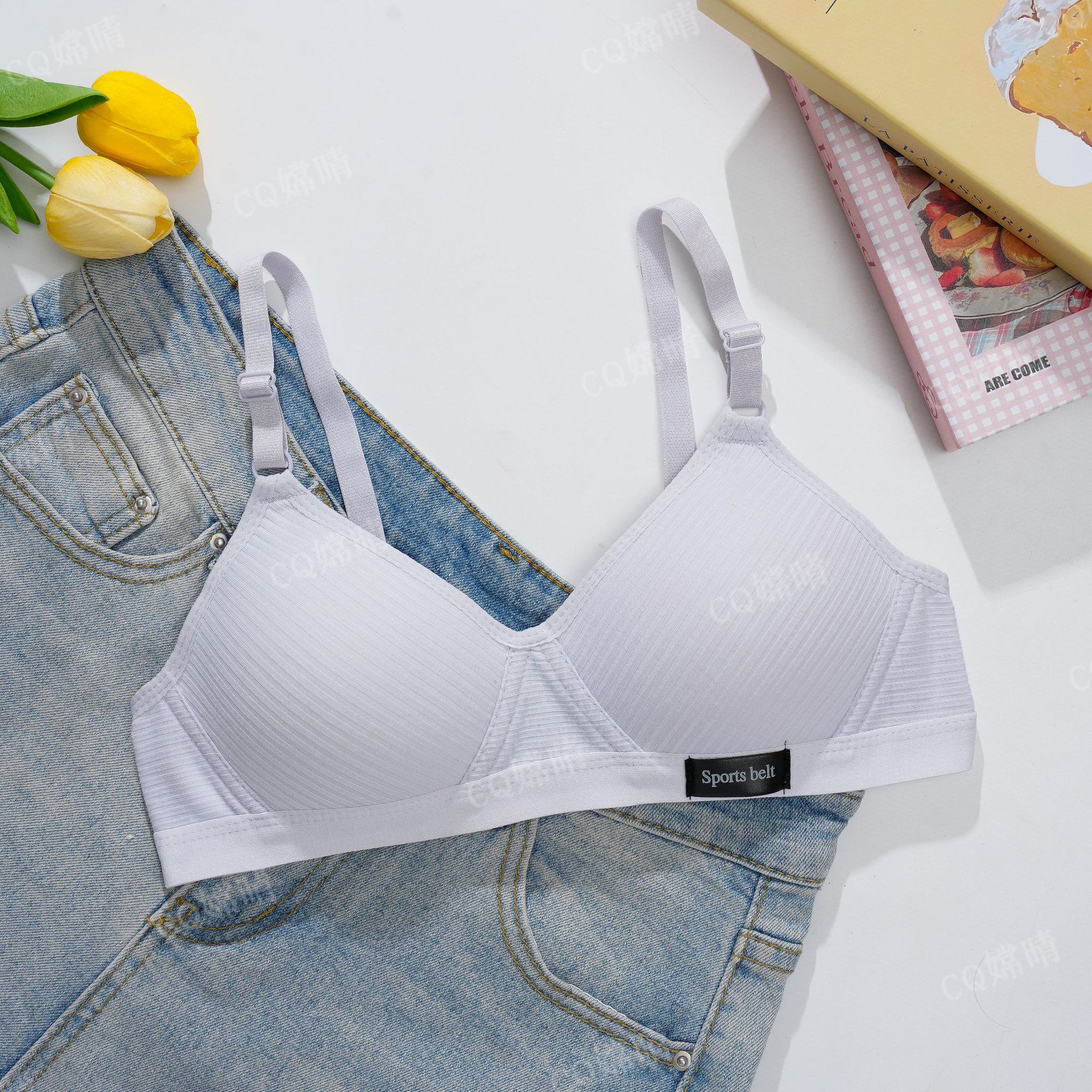 Picture of Cross-Border Southeast Asian Underwear Student Cotton Wire-Free Girl Amusement Park Thin Bra Simple Push-Up Bra