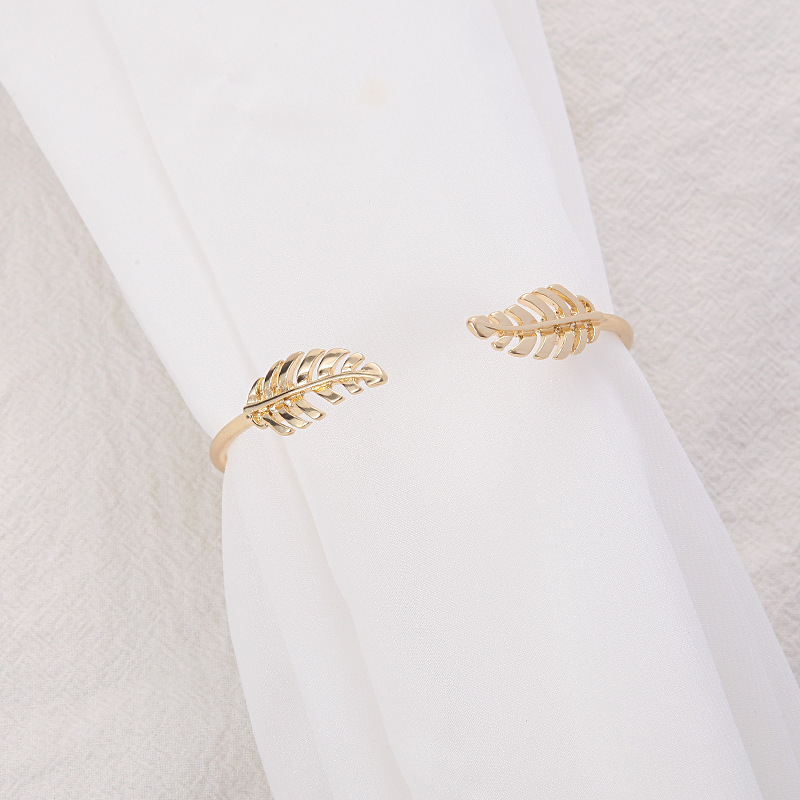 Factory source wholesale curtain strap metal spring leaf curtain buckle simple light luxury curtain clip napkin ring