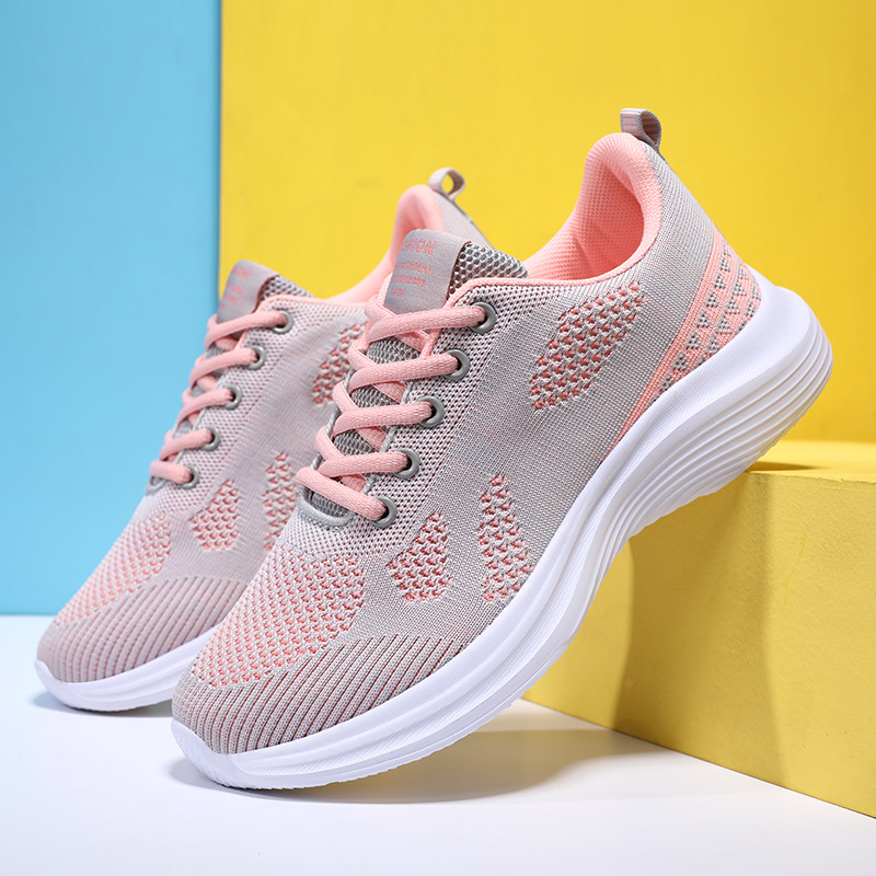 Sports Shoes for Women Spring & Fall Mesh Breathable Ultra-Light Student Running Shoes Casual Lightweight Soft Sole Running Shoes 2025 New Style