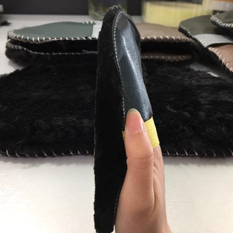 Picture of Imitation sheep plush shoe gloves manufacturers wholesale clean leather shoes car multifunctional polished gloves shoe polish shoe polish