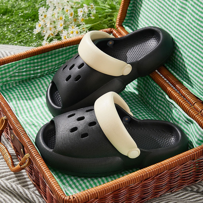 Picture of Ant Love Spring and Summer New Simple Solid Color Fish Mouth Hole Shoes for Couple Men and Women Comfortable Outer Wear Sandals and Slippers