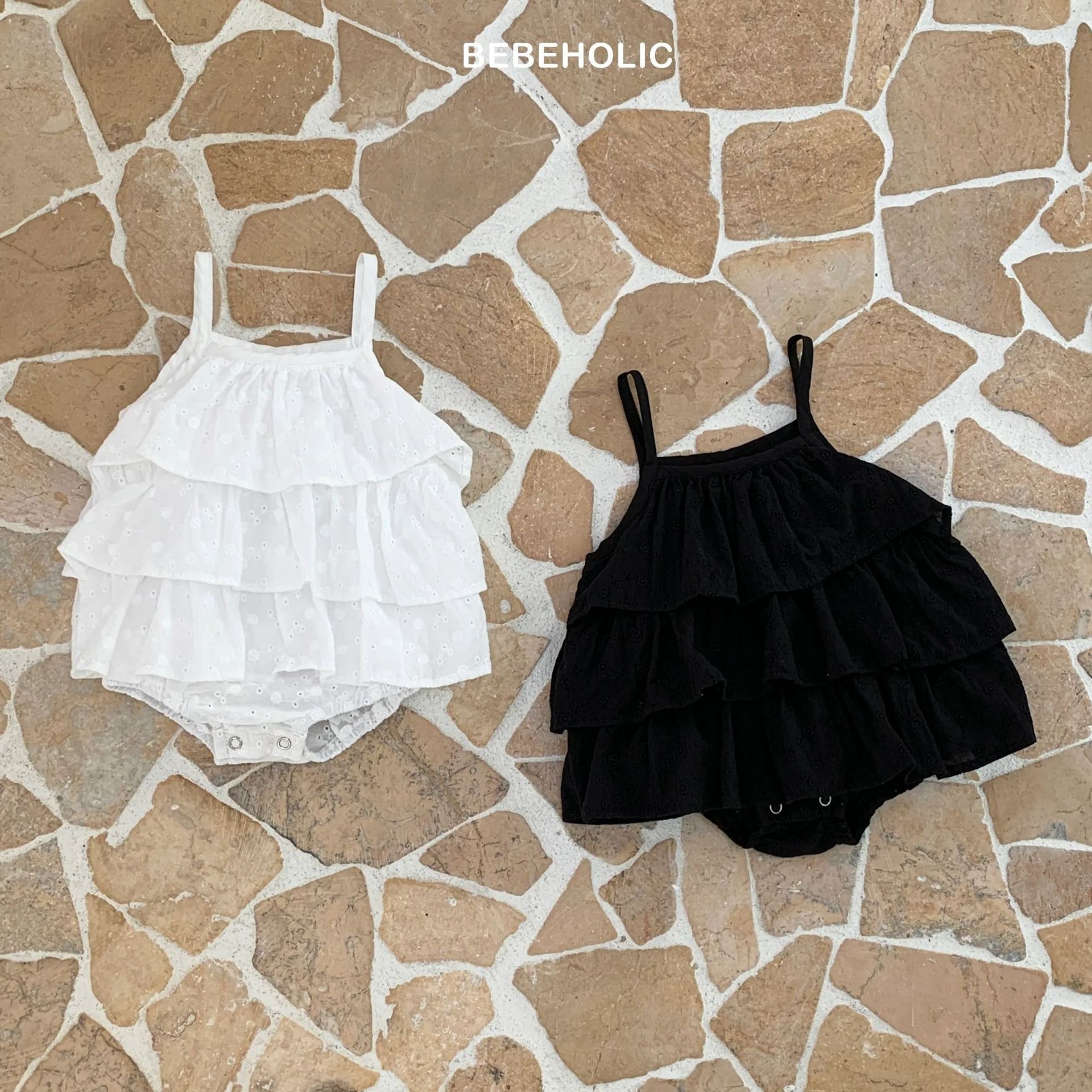 Summer New Baby One-Body Clothes Girls' Sling Wrap Fat Clothes Hare Skirt Newborn Multi-Layer Cake Skirt 100 Days Dress