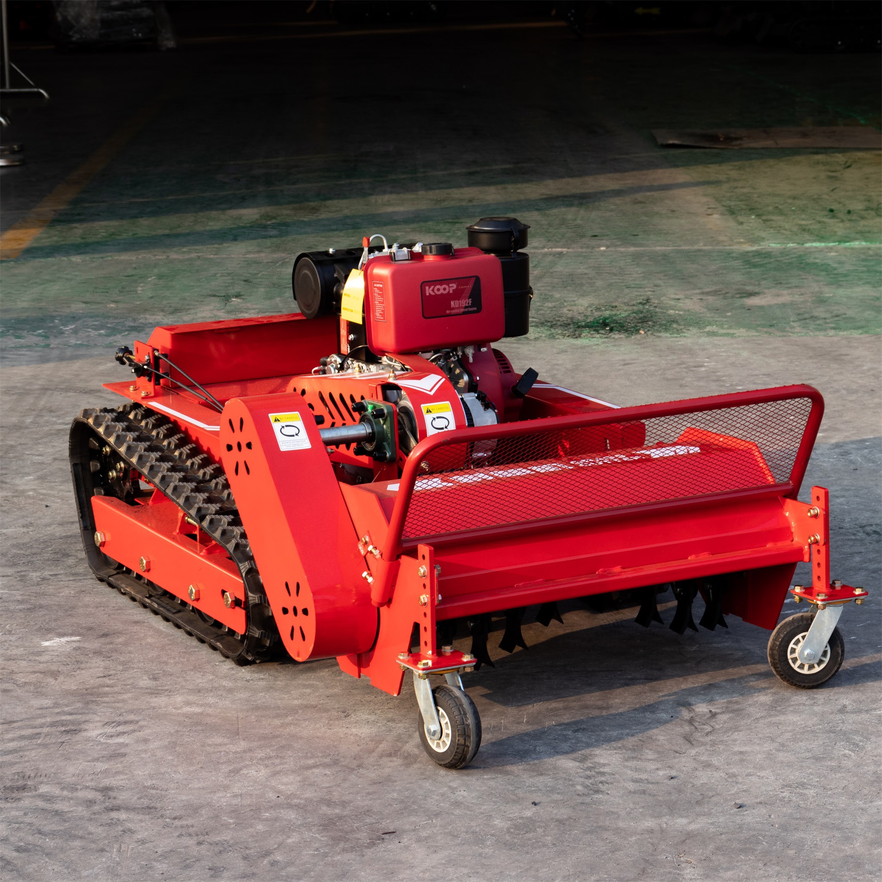Export Middle East Diesel Lawn Mower Remote Control Intelligent Crawler Dam Weeding Machine Orchard Reclamation Grass Cutting Mouth