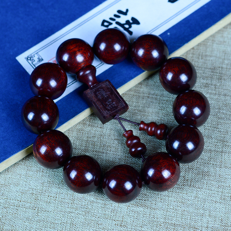 Picture of Natural Indonesia True Venus Leaflet Rosewood High Density Submerged Blood Sandalwood 108 Buddha Beads Plate Wen Play Men's and Women's Handstrings