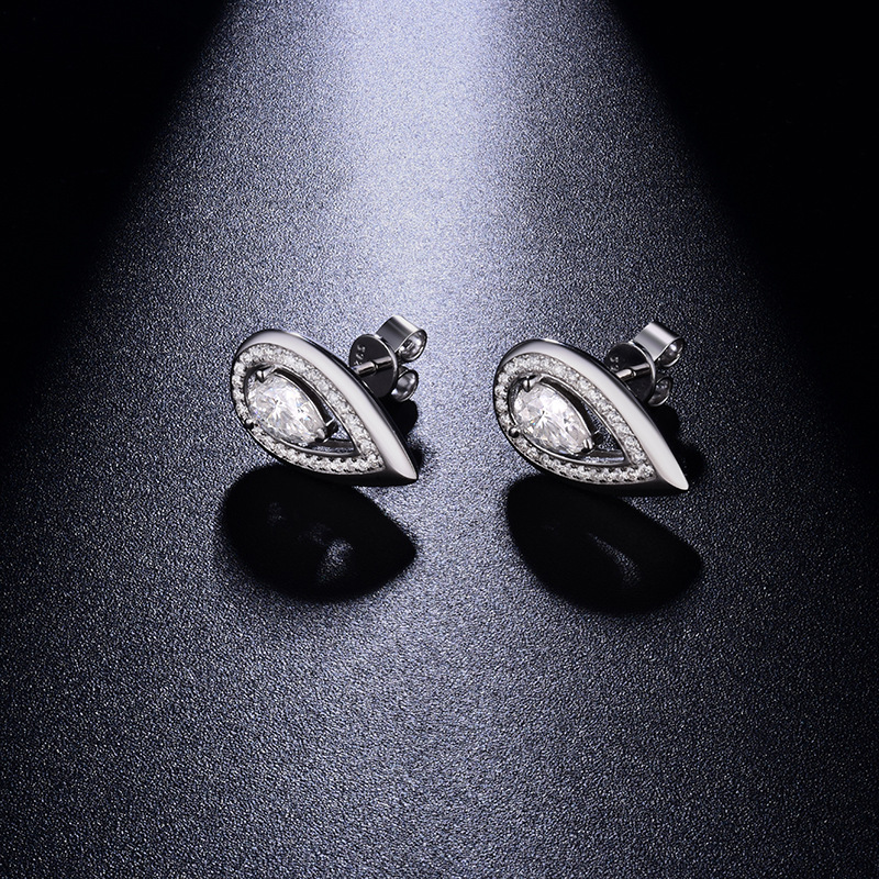 Picture of Independent station with mesica drop-shaped 4*6mm full Mosan drill earrings S925 silver plated 18k gold earrings