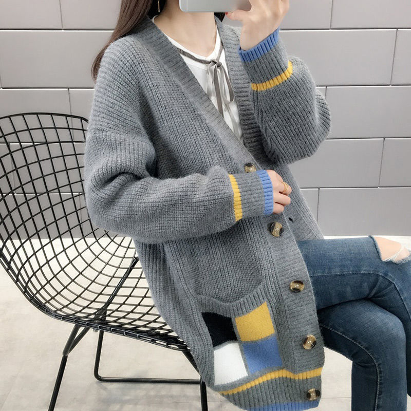 Picture of New Thickened Contrast Color Pocket Knitted Cardigan Women's 2024 Korean Style Autumn and Winter Loose Women's Outer Sweater Jacket Trendy