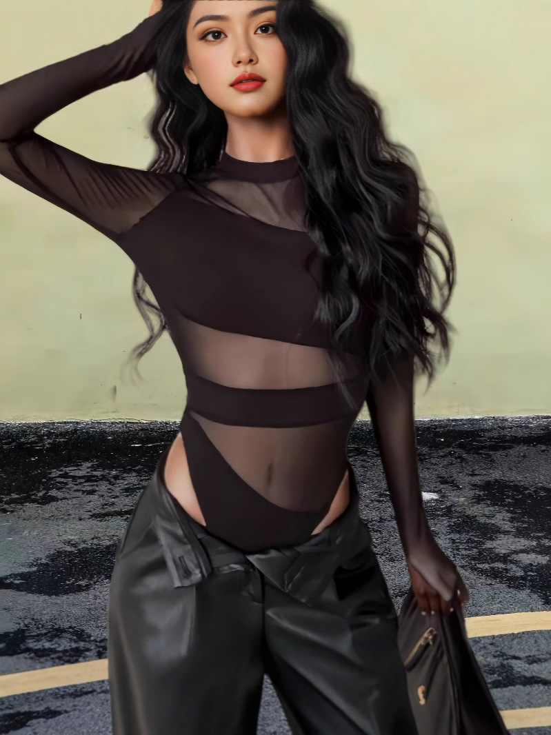 Picture of Europe and the United States black perspective hot girl schemic jumpsuit 2024 autumn new design feeling hollow slim top