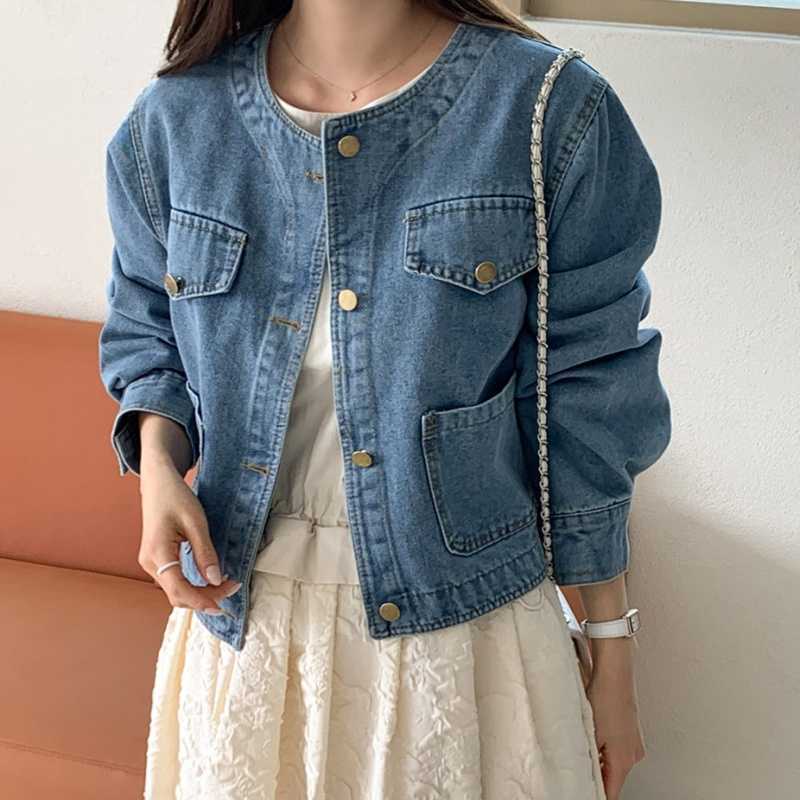 Picture of Autumn New Vintage Collarless Single-breasted Loose All-match Short Pocket Denim Coat Women's Top