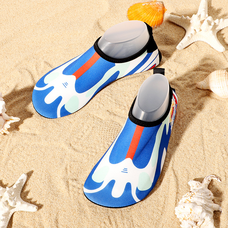 Picture of Cross-Border Beach Shoes for Women, Non-Slip Outdoor Wading and River Tracing Shoes, Indoor Sports Floor Yoga Shoes, Rubber Puncture-Proof