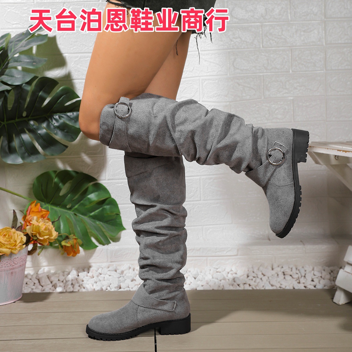 Picture of 2025 Foreign Trade European and American Fashion Autumn/Winter New In-Stock Low Heel Pleated Women's Leather Boots, Western Denim Mid-Calf Women's Boots
