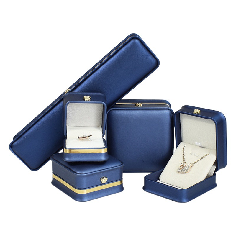 Spot Leather Waisted Jewelry Box Crown Phnom Penh Ring Necklace Box Pendant Bracelet Jewelry Packaging Box